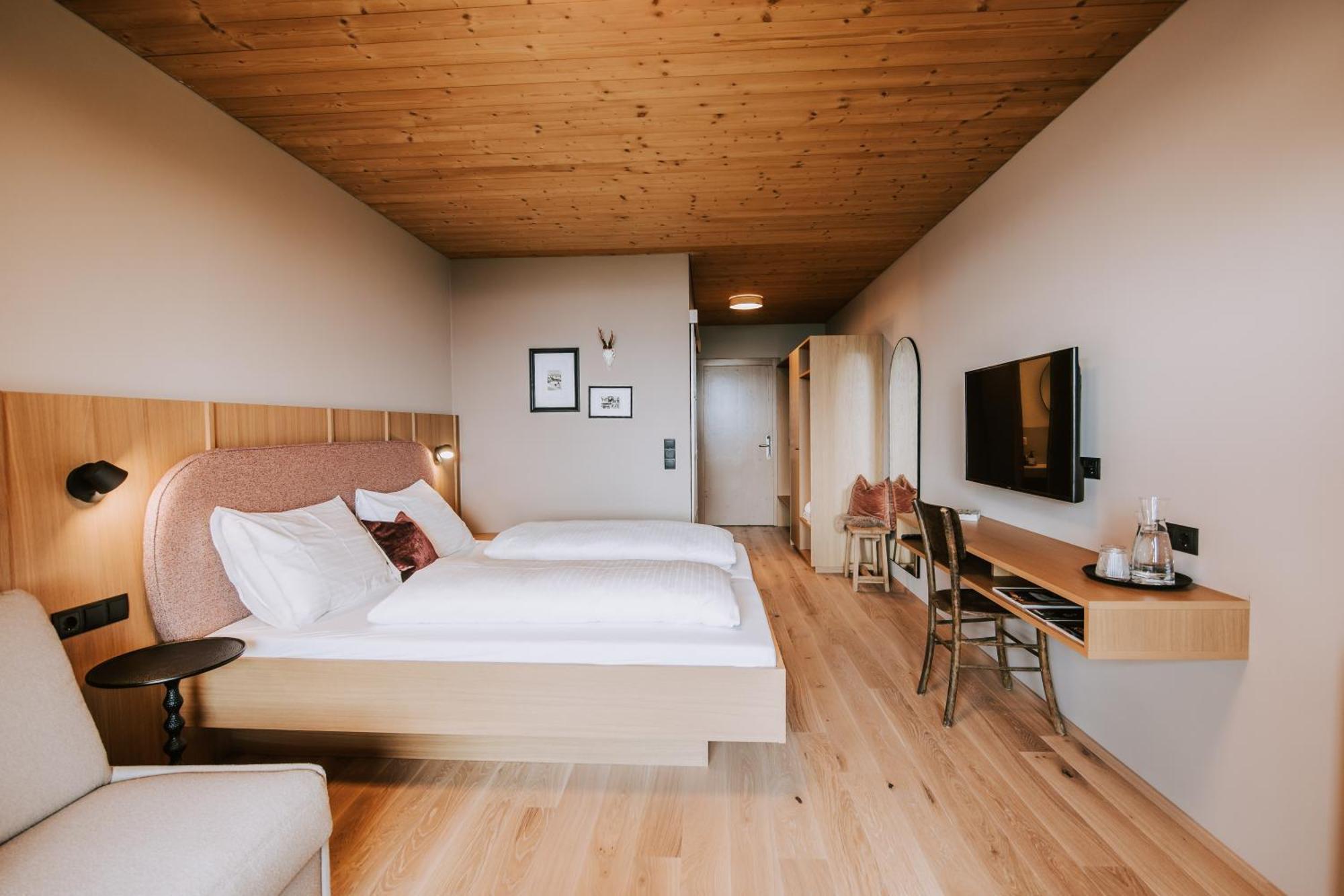 Hotel Marvia Schwarzenberg im Bregenzerwald Luaran gambar